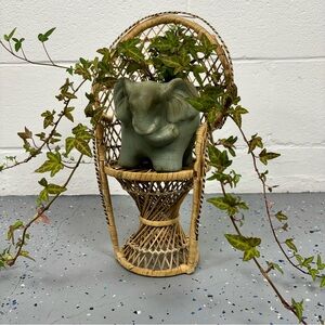 Vintage 16" Peacock Chair Cobra Fan Back Wicker Rattan Boho Doll Plant Stand
